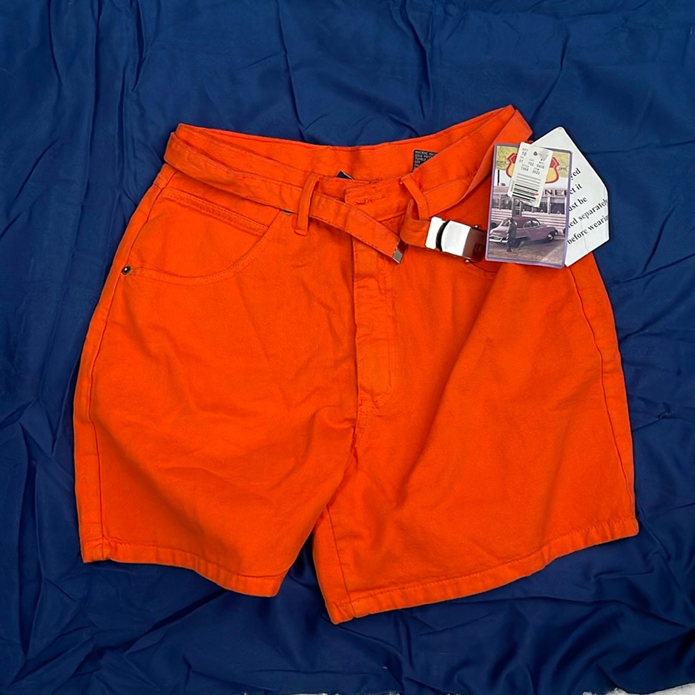 NWT.. route 66 shorts with belt